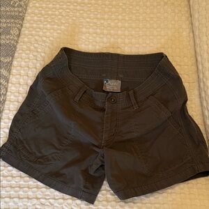 Kuhl Women's Cargo Shorts in Dark Brown